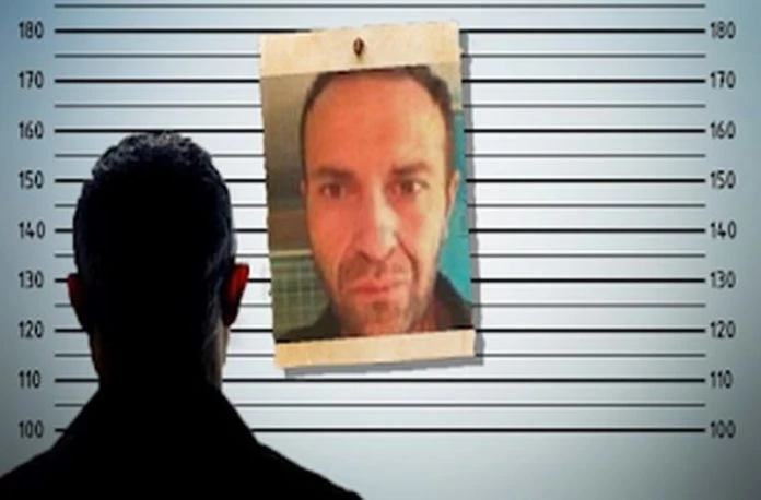 Ήταν για 13 χρόνια καταζητούμενος: Συνελήφθη ο master στις απάτες στην Ελλάδα